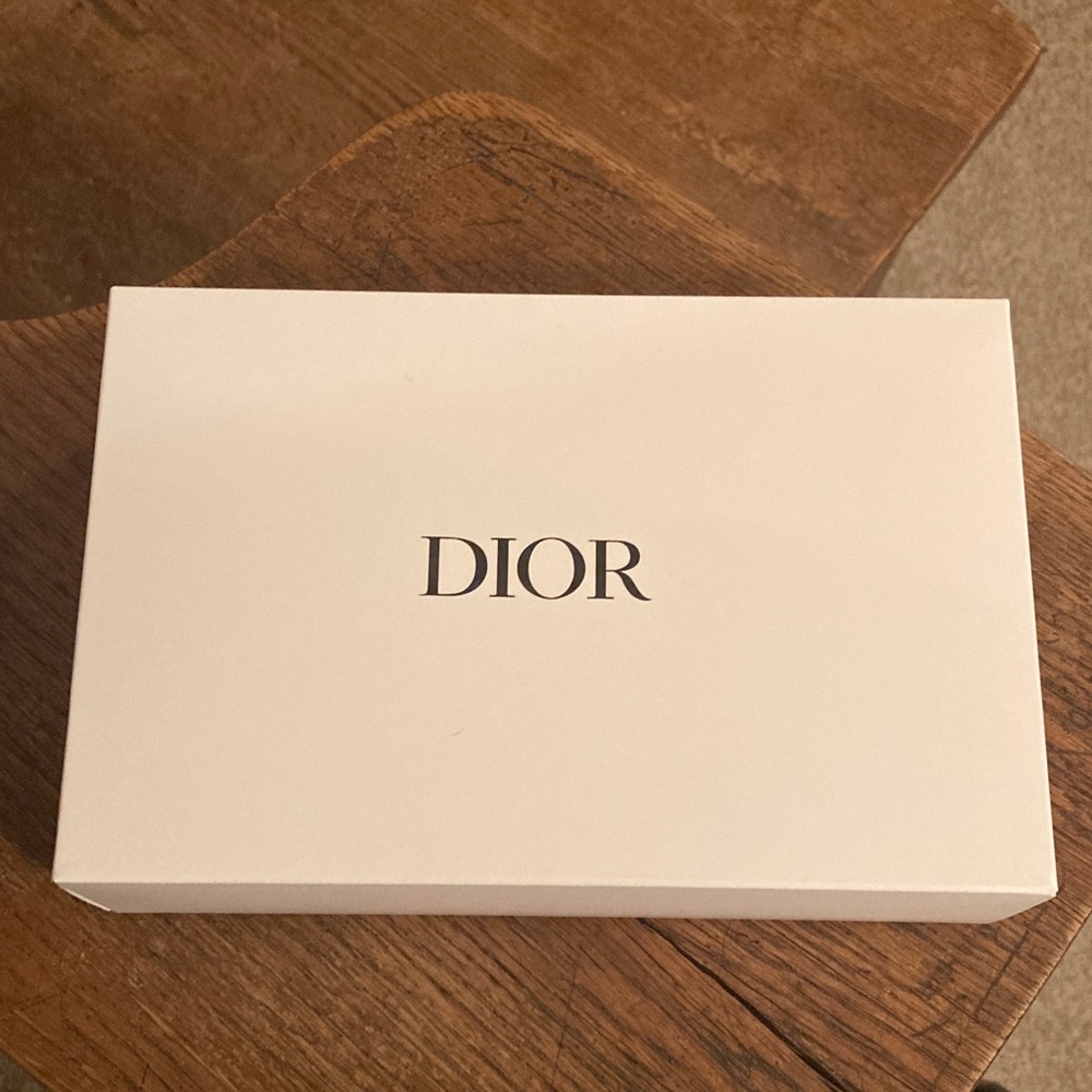 Dior Beaute/Parfums Christian Dior Passport Holder, Pouch & Mini Bucket Bundle - Picture 10 of 16